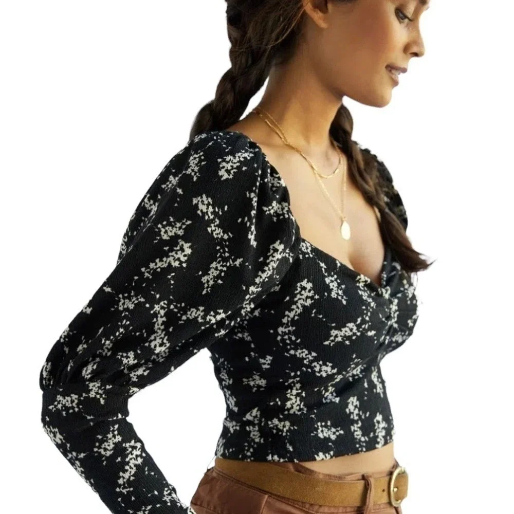 Anthropologie Black Floral Sweetheart Puff Sleeve Smocked Top Large NWT